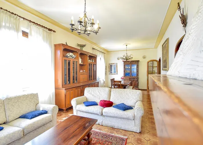 Holiday home Angelino Viareggio